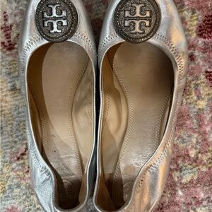 Tory Burch Liana Silver Ballet Flats Size 9